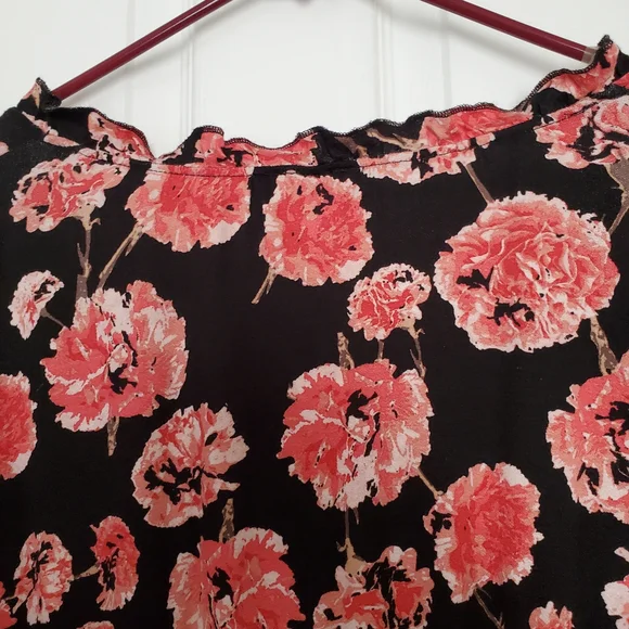 American Rag Floral V-Neck Tie Blouse - Black and Red - Picture 6 of 8